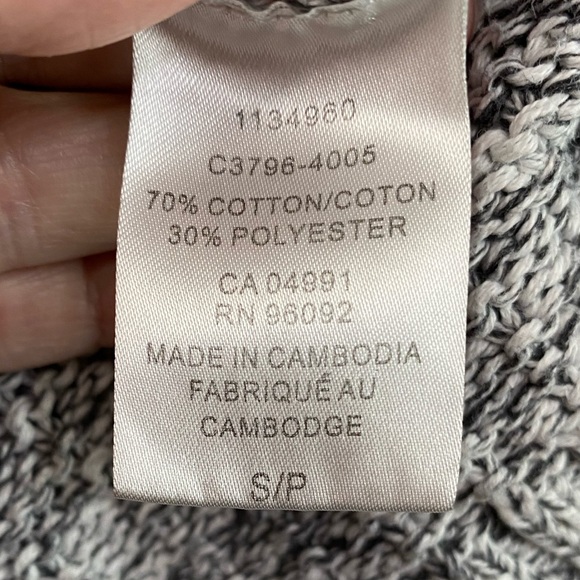 Hilary Radley Women’s Size Small Cowl Neck Sweater Grey Black Vents at Hips - Picture 9 of 10